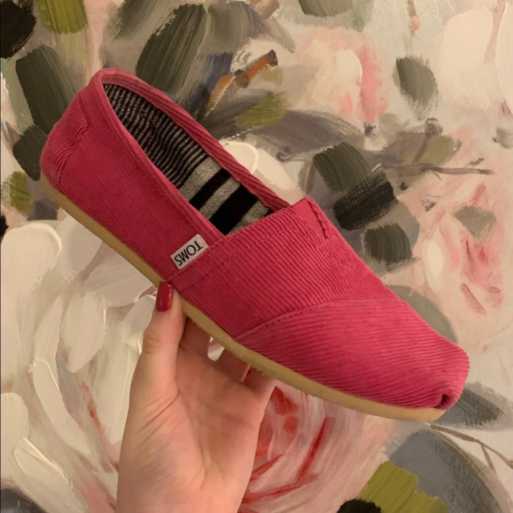 Pink Toms